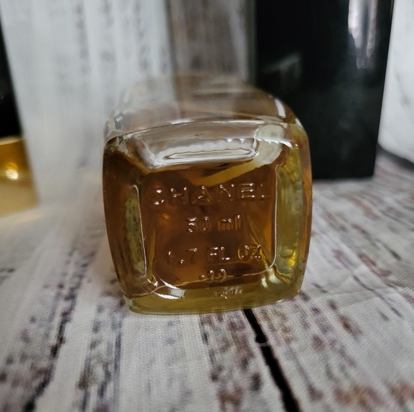 Chanel perfume 🌼 - Picture 5 of 6